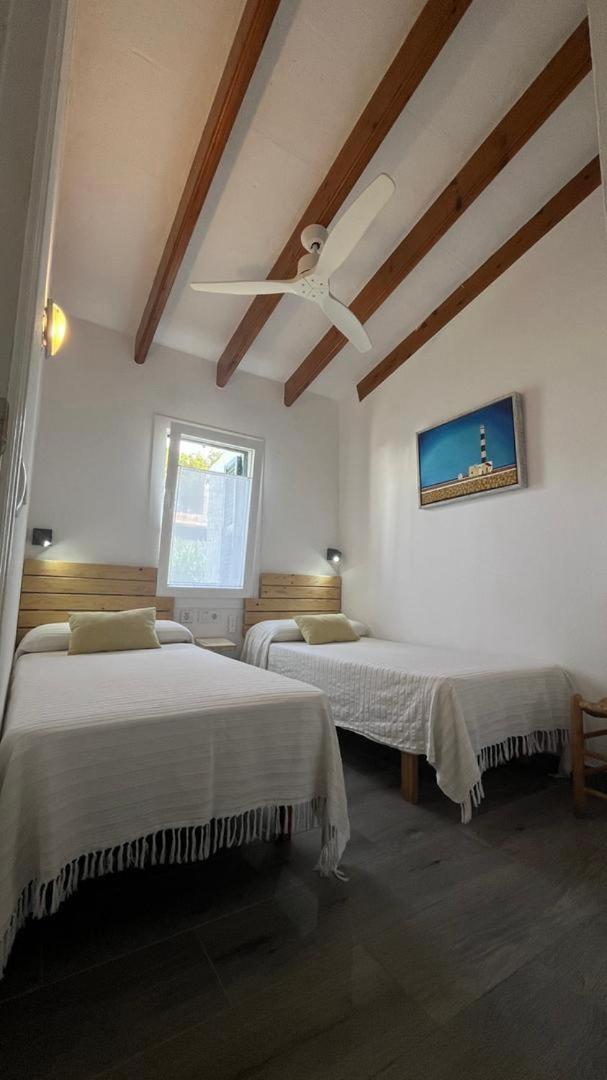 Apartamento Con Piscina Y Playa Son Xoriguer Exteriör bild